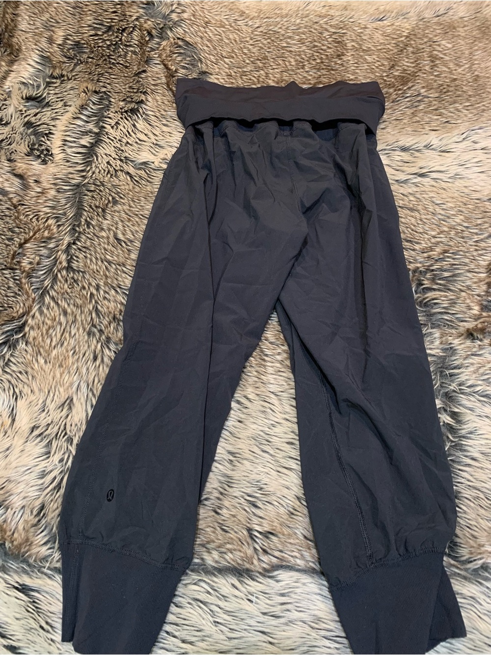 Lululemon Dance To Yoga Pant
Black Size 8